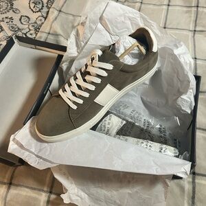 Joseph Abboud Men's Gray and White Urban Kicks 11.5 M